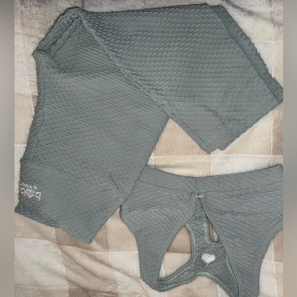 Booty by Brabants croco skin set